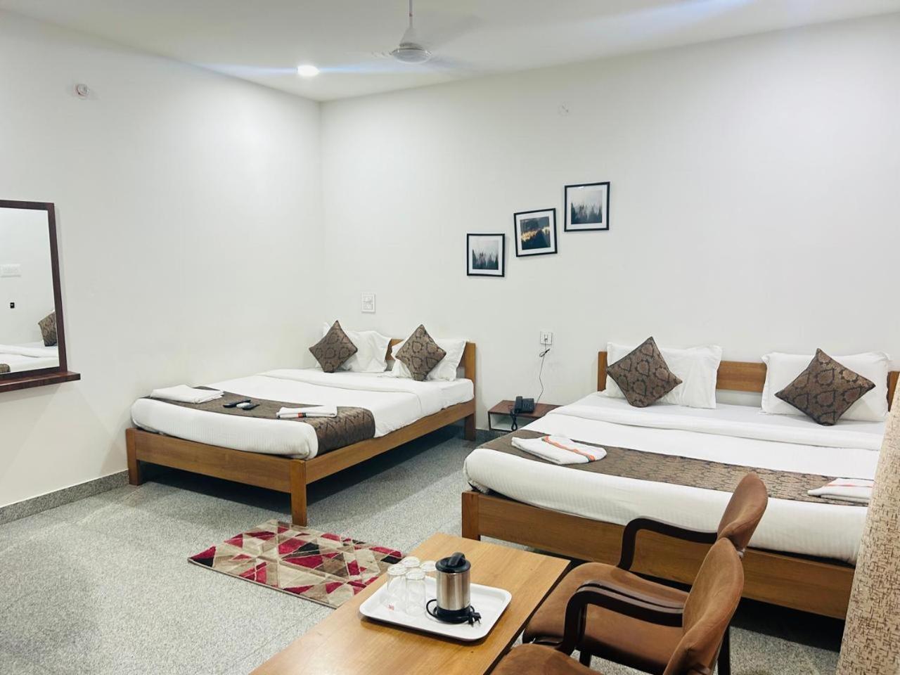 Hotel Queens Comfort Mysore Exterior photo