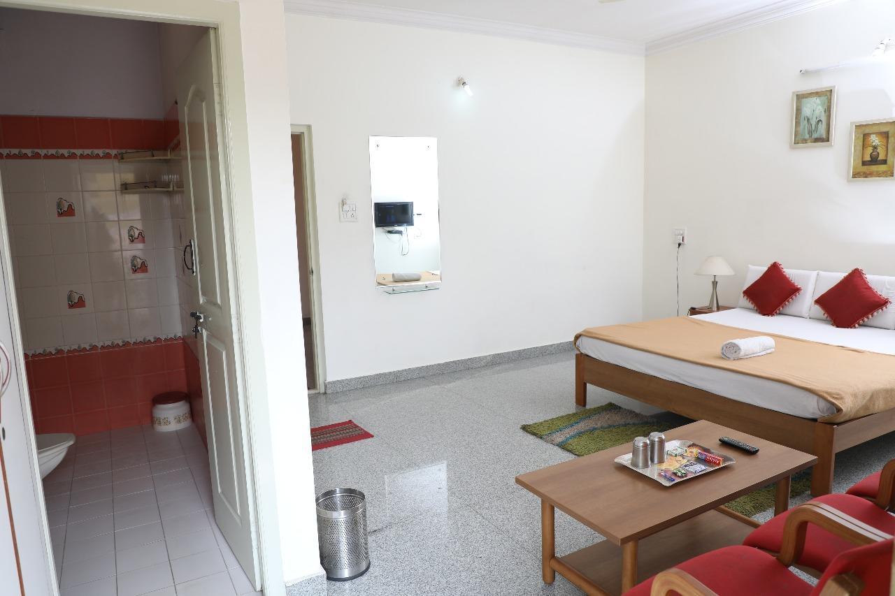 Hotel Queens Comfort Mysore Exterior photo