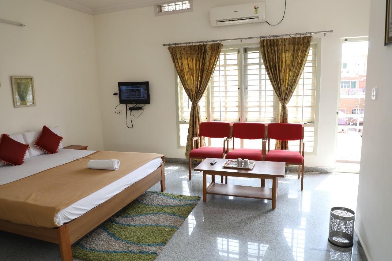 Hotel Queens Comfort Mysore Exterior photo